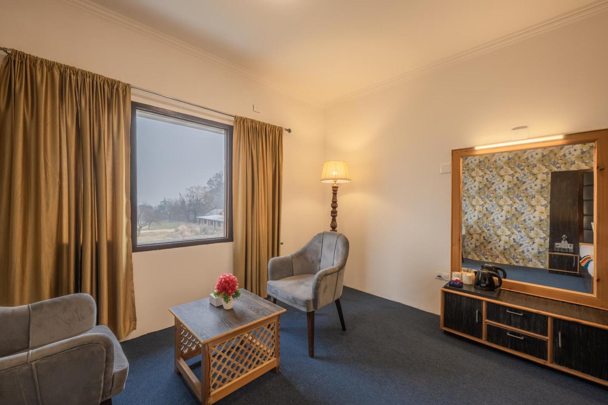 Echor Kashmir Holidays Resort Srinagar מראה חיצוני תמונה