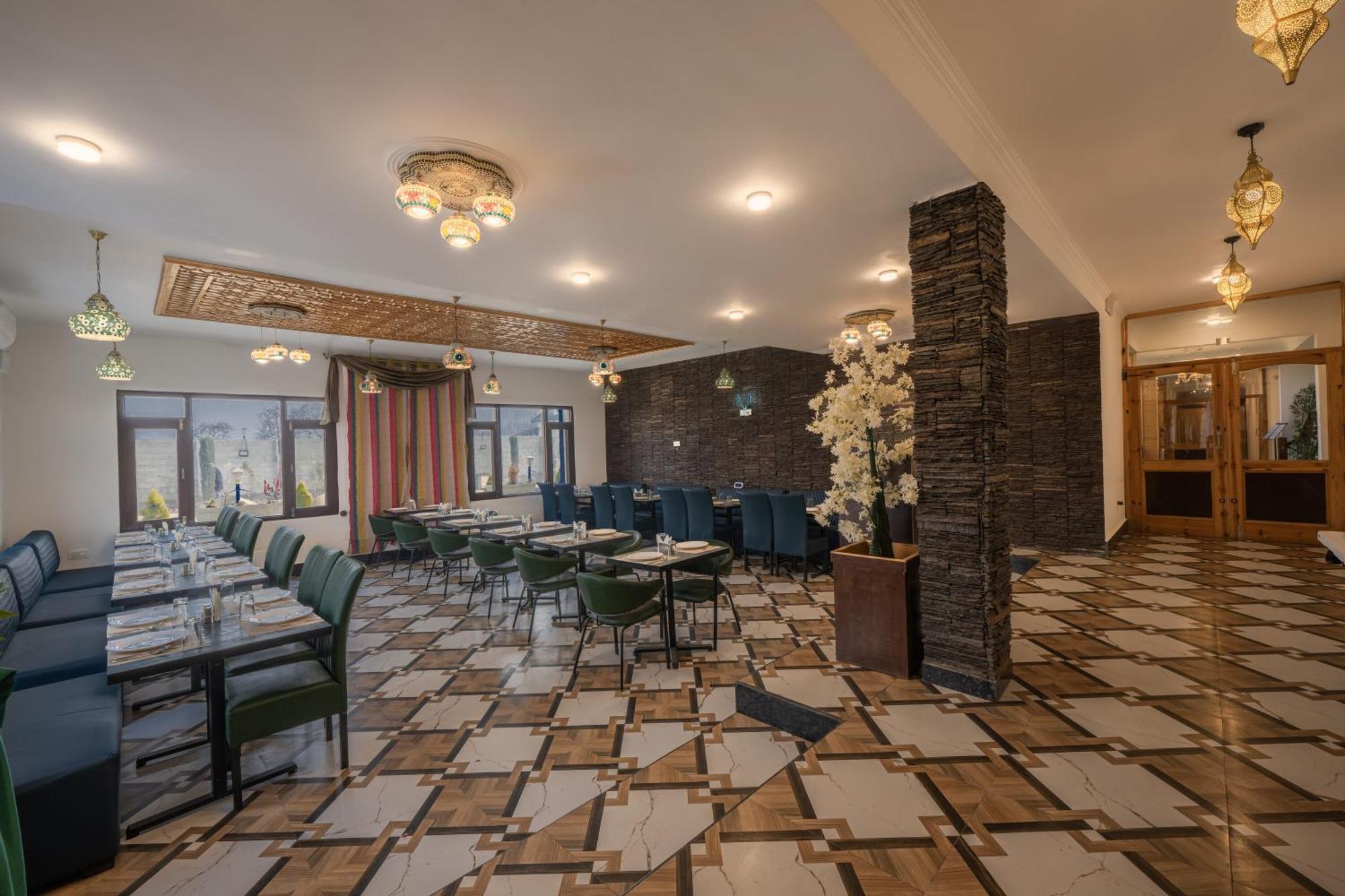 Echor Kashmir Holidays Resort Srinagar מראה חיצוני תמונה
